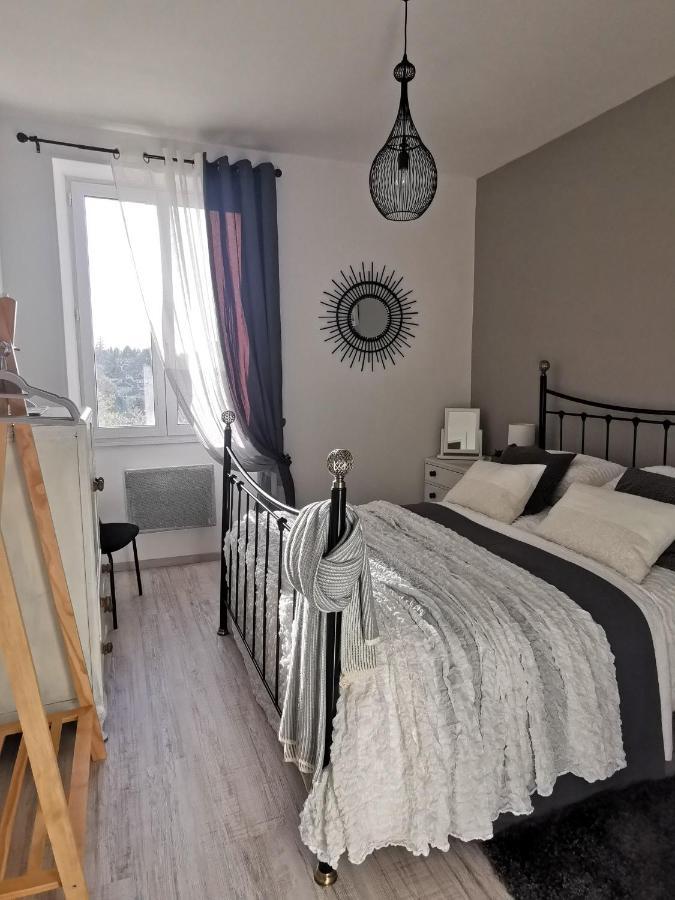 'Quelle Belle Vue' Chambre D'Hote Конфолан Екстер'єр фото
